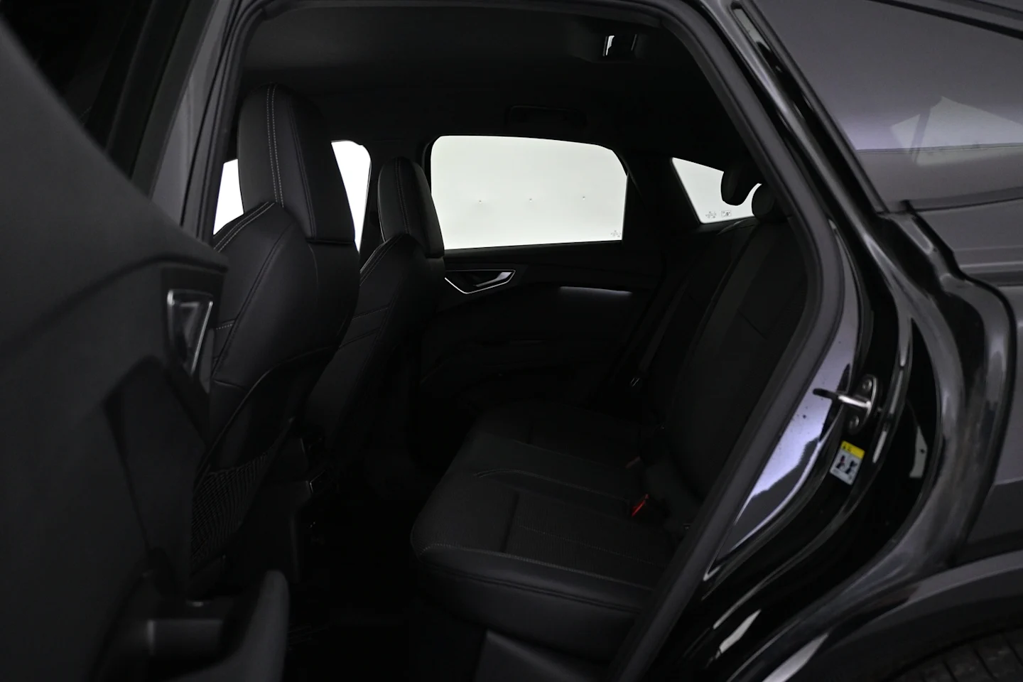 Car Image - 3VK1ATdLSsAztFyNniQLv4