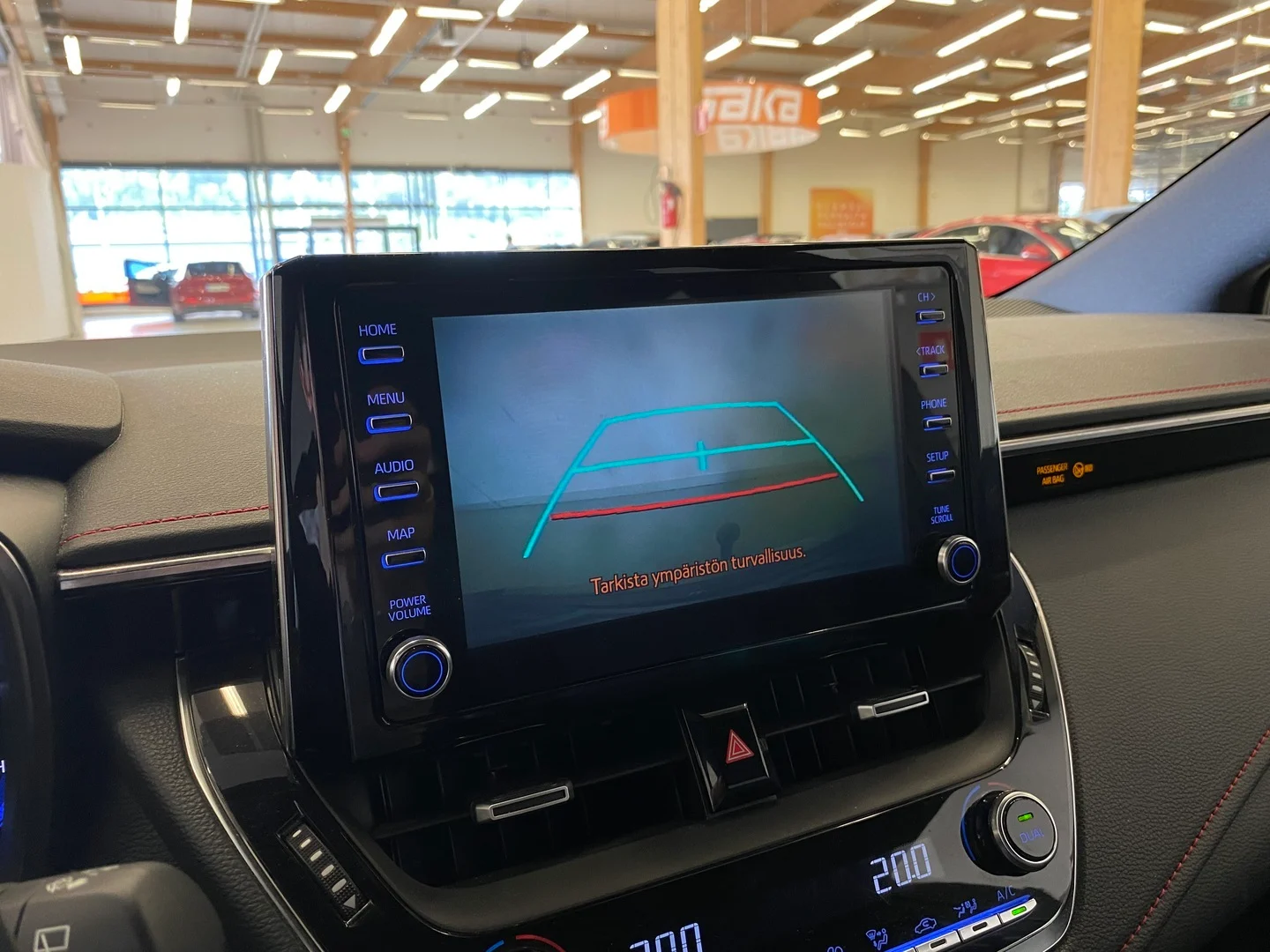 Car Image - 6yLYcoJrL18Mzrk3RTwsCU