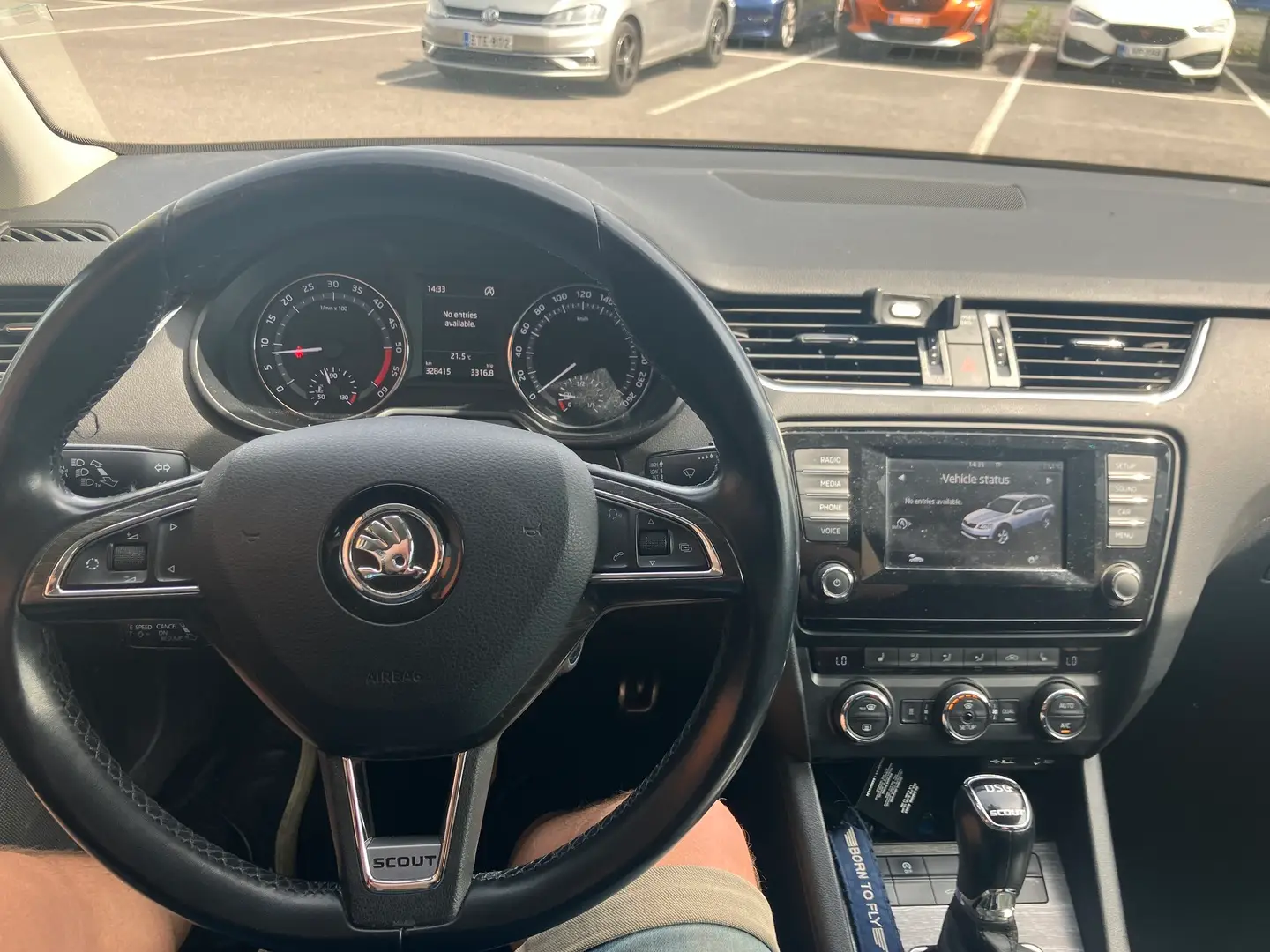 Car Image - tZbT2KNETdIpwKTAJeBN8
