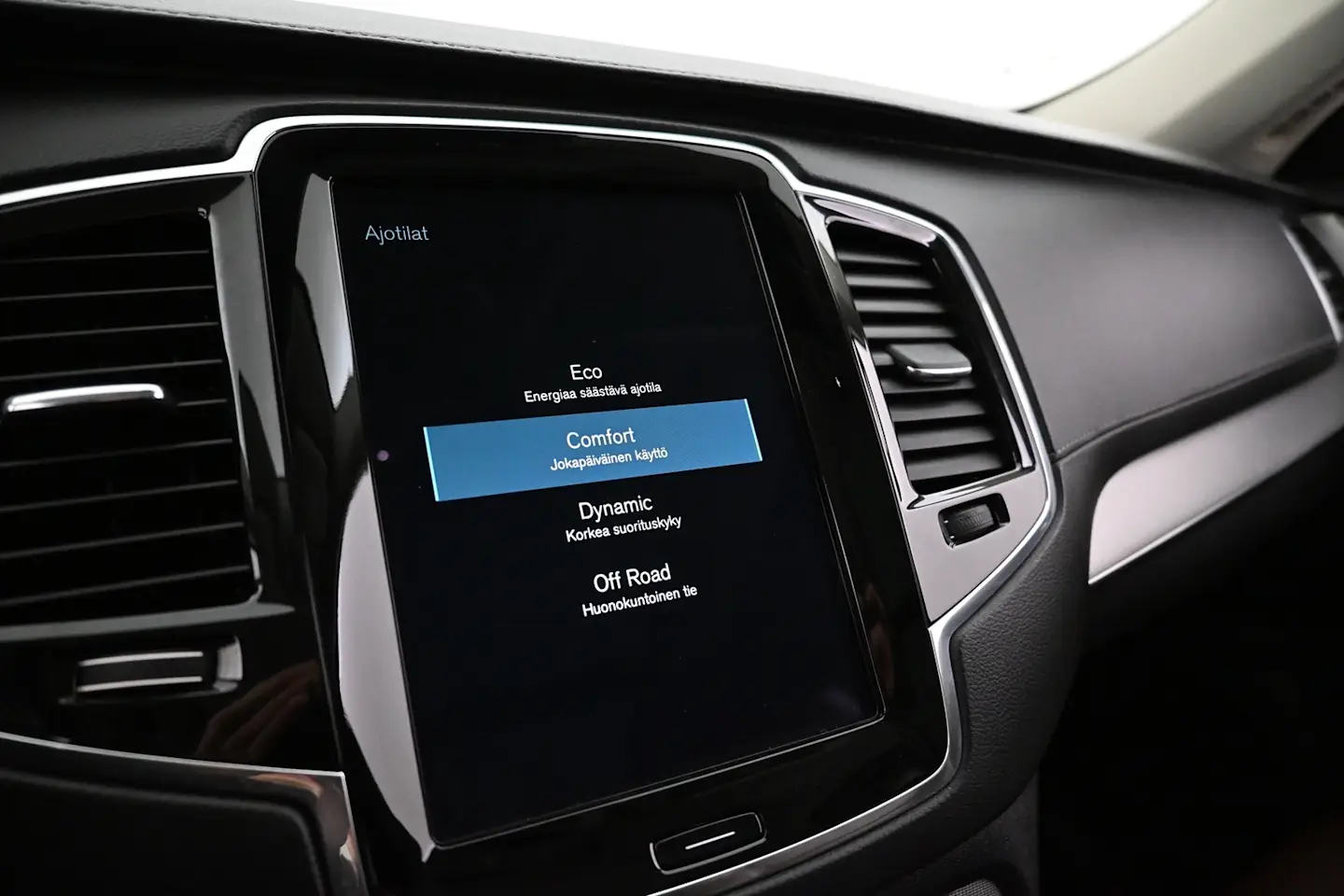 Car Image - 5xJdtLViyZMnSACuOc9XE2