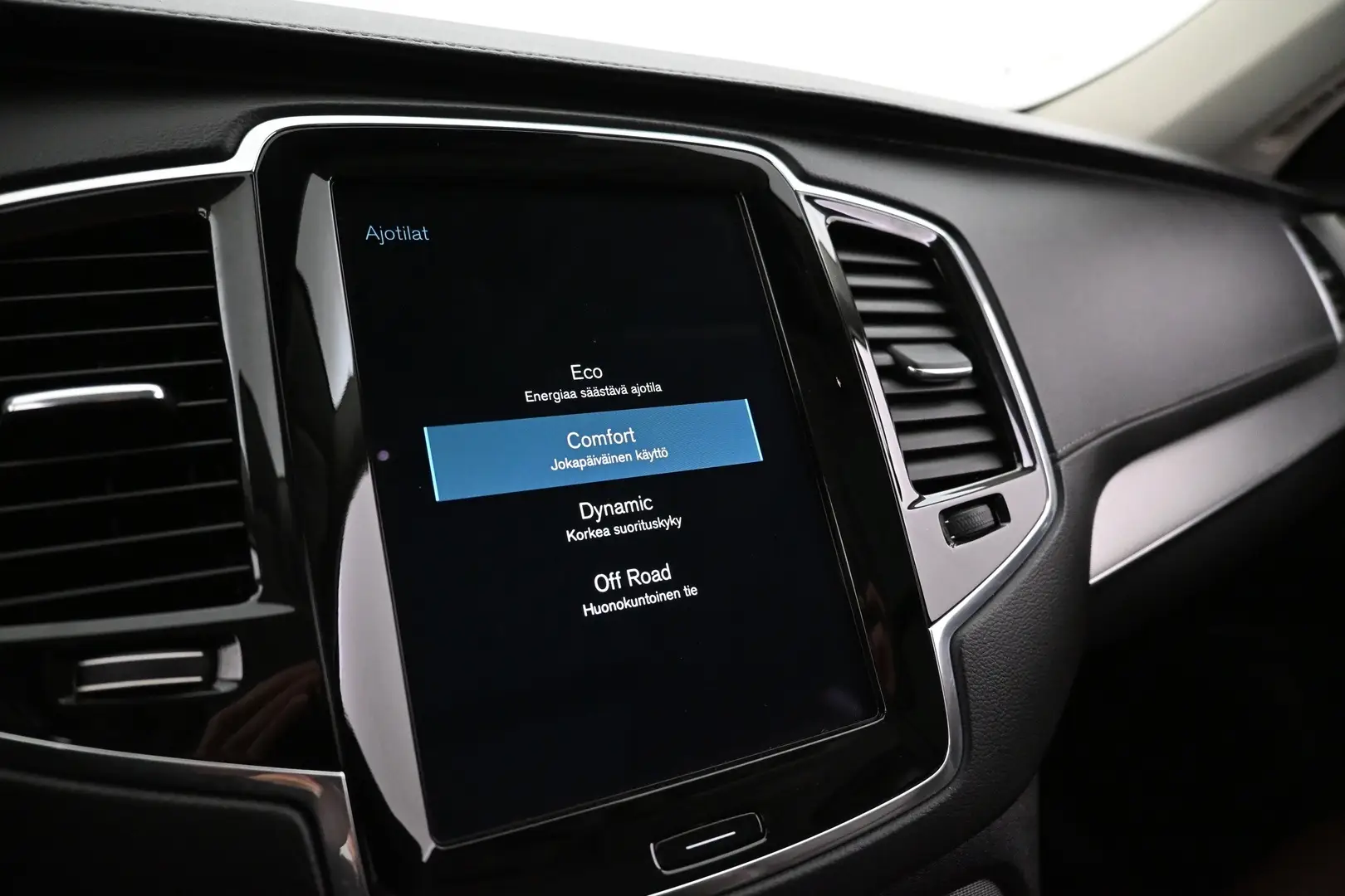 Car Image - 5xJdtLViyZMnSACuOc9XE2