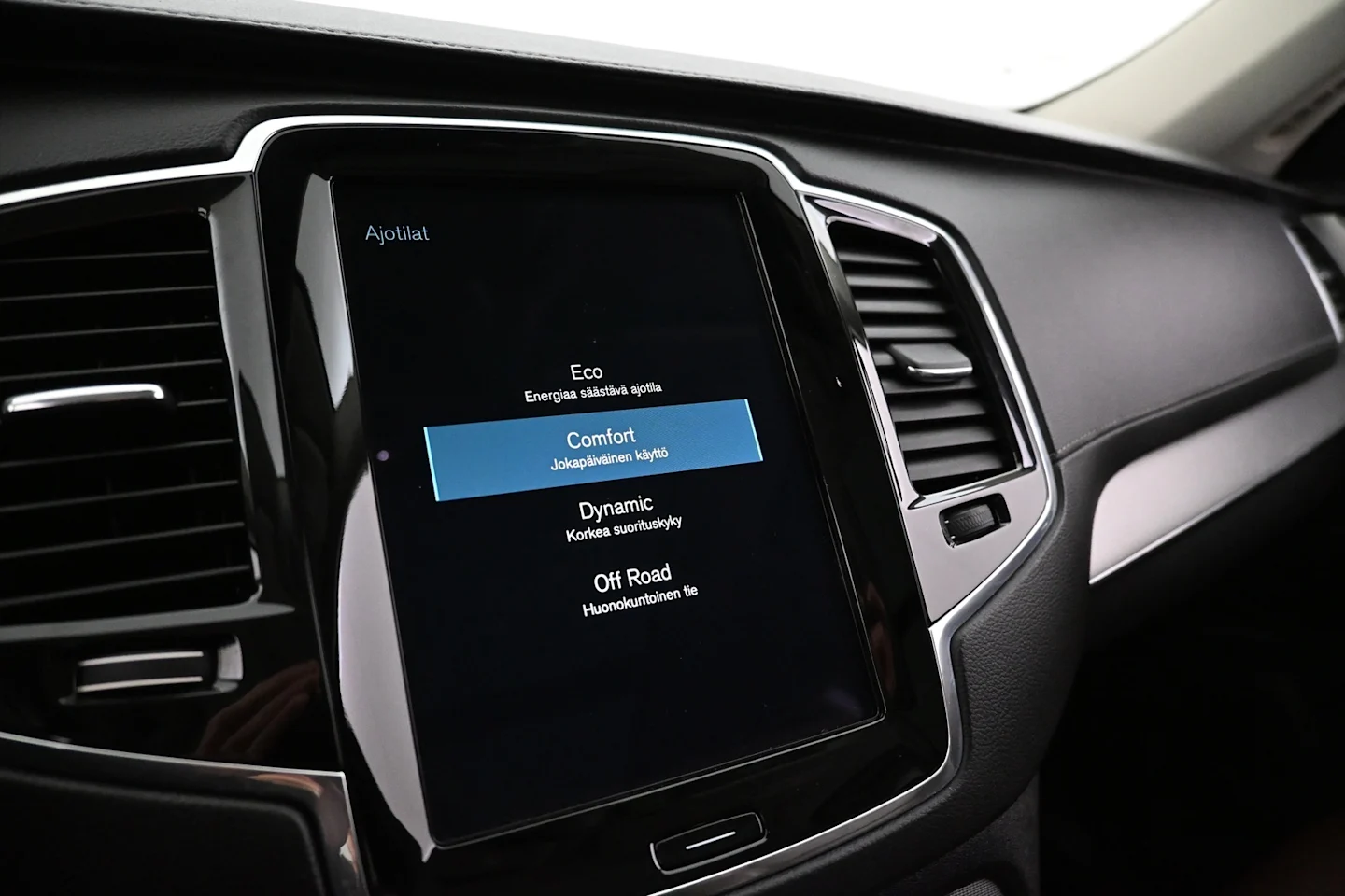 Car Image - 5xJdtLViyZMnSACuOc9XE2