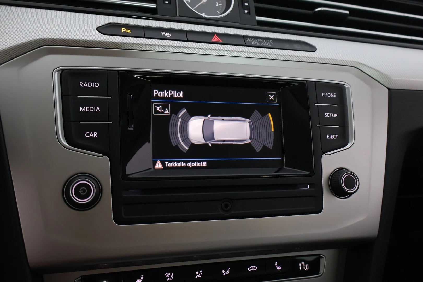Car Image - 4nzwQsHx9X7l8ZrJFCklr8