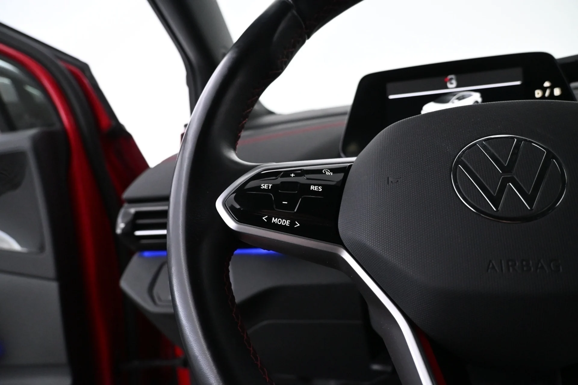 Car Image - 7fc7X1yBr1RVwudpHv5MxH