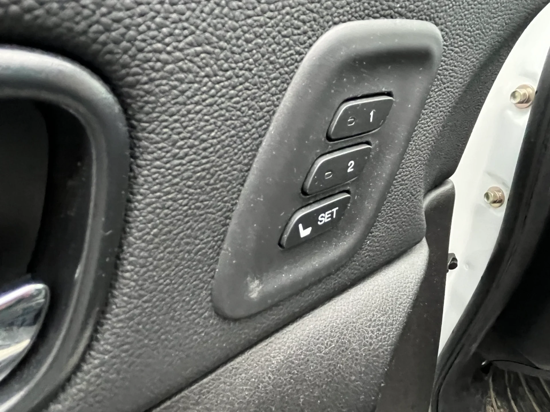Car Image - 3uTNoHbzVxSmKpVI0DV8ZT