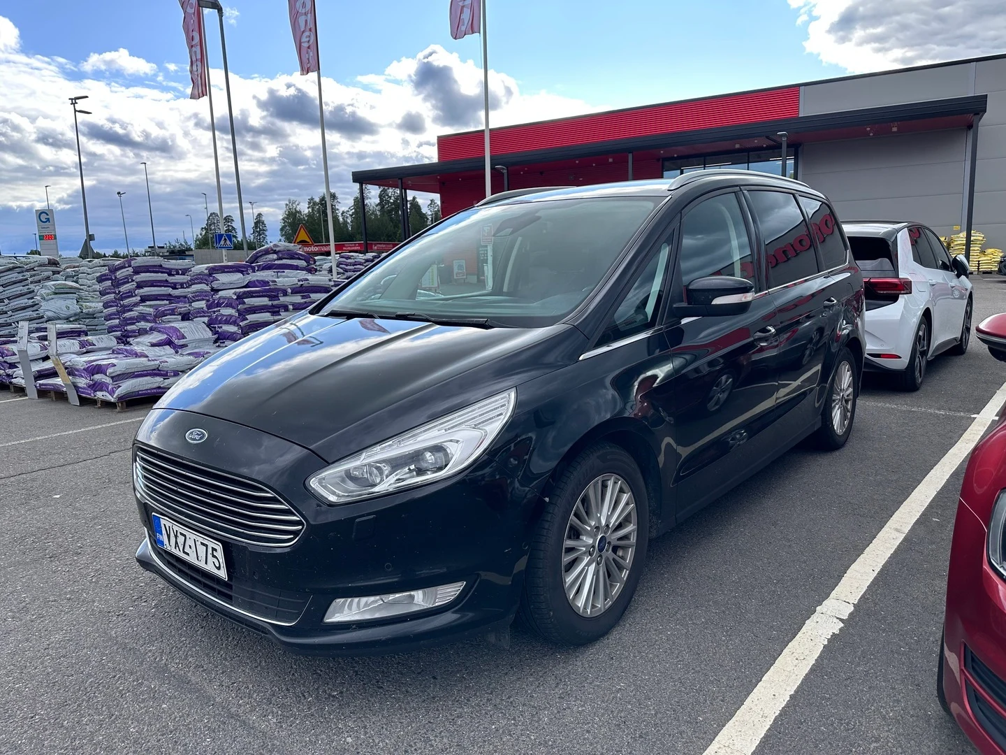 Car Image - 1flsXplxisjXDBnJqlHHAK