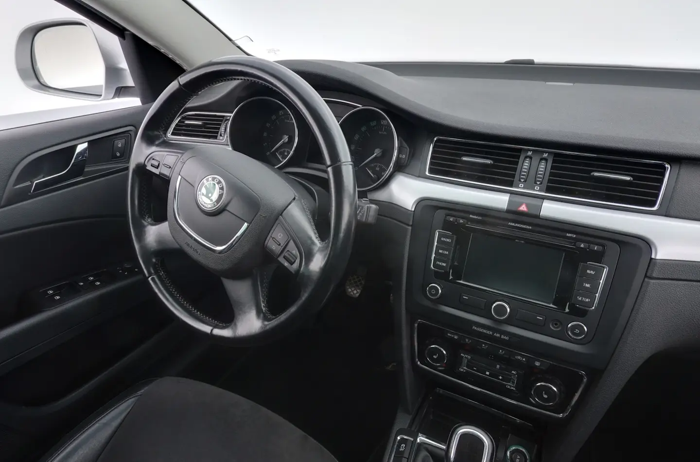 Car Image - 4BesYsQb66aXWKlW7kQJcY