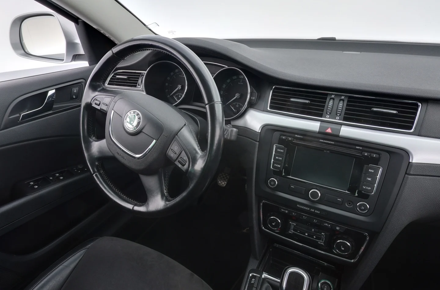 Car Image - 4BesYsQb66aXWKlW7kQJcY