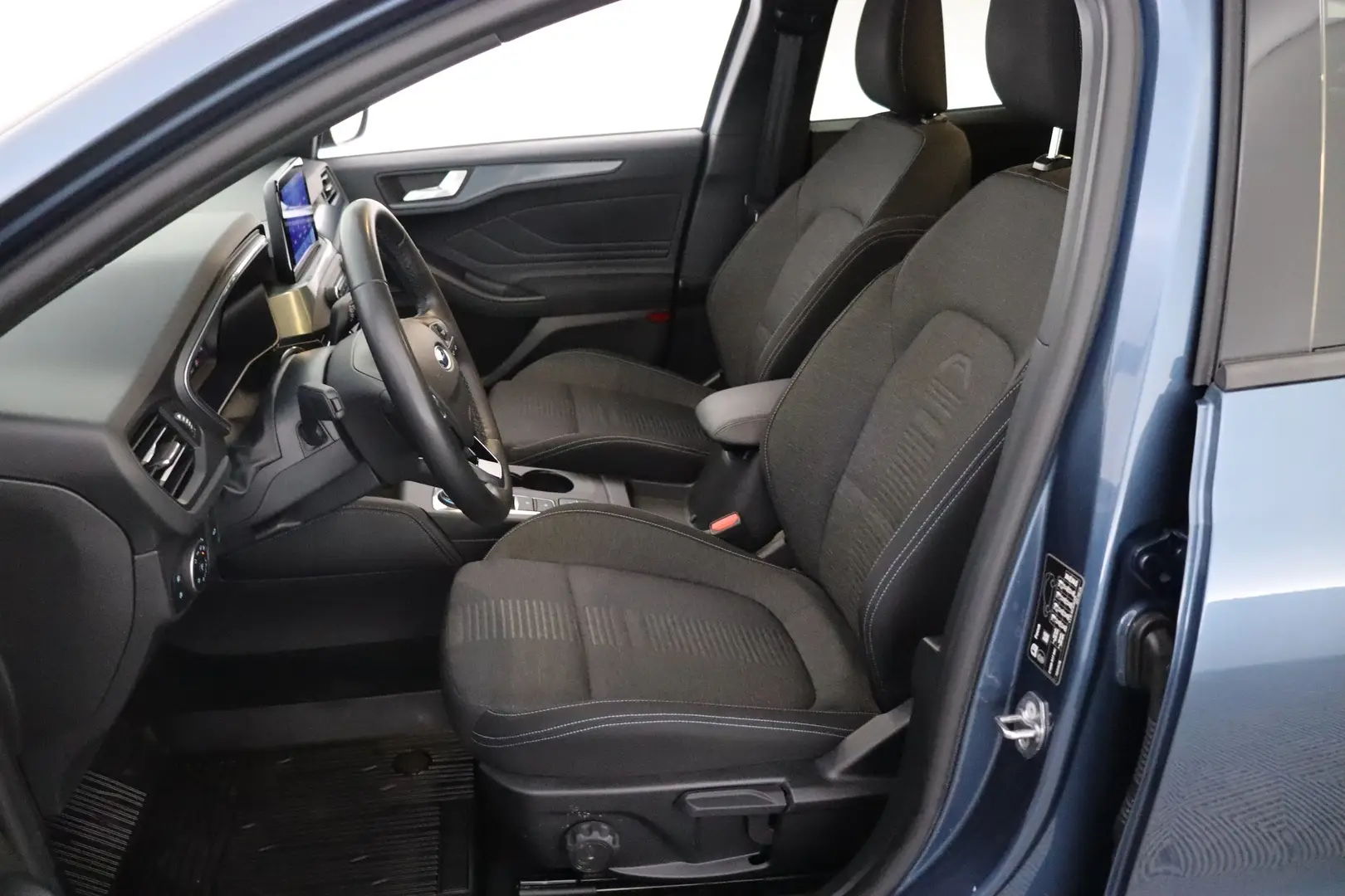 Car Image - 1rFneEU507RiZyPjzE3vQn