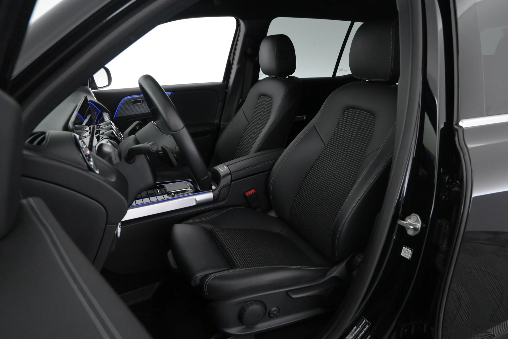 Car Image - 18CPAx3excHw56xBJOppj7