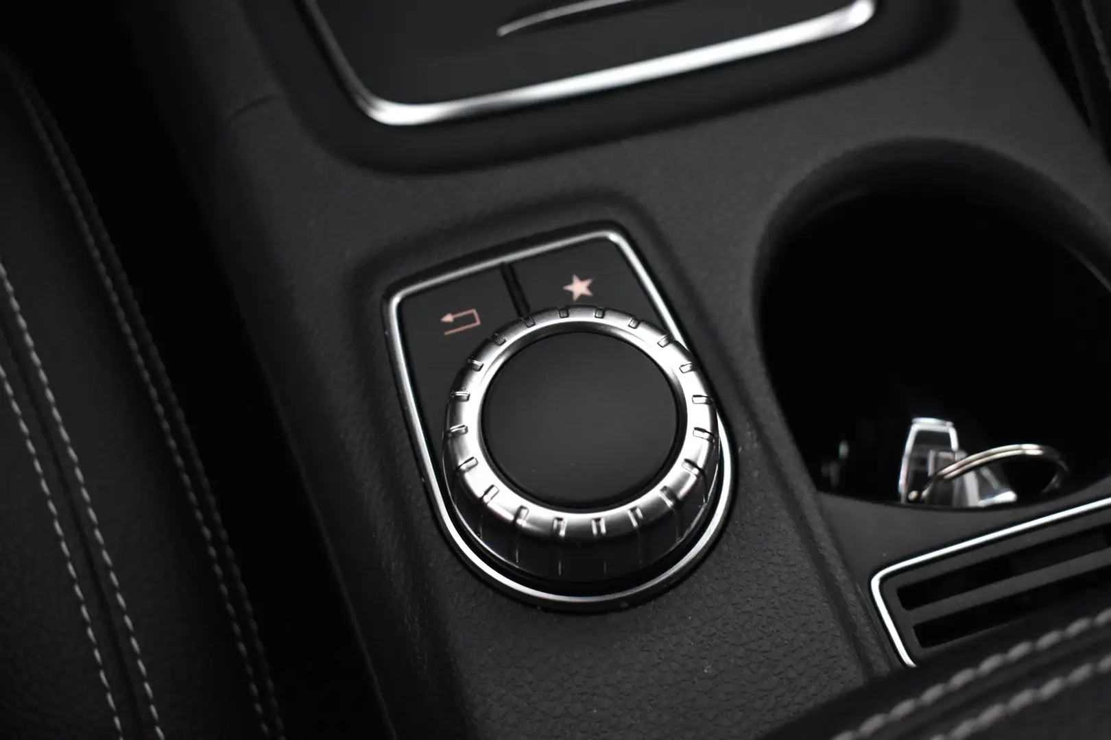 Car Image - 7p4s3XzLbI2Tdi8Lsf3Wow