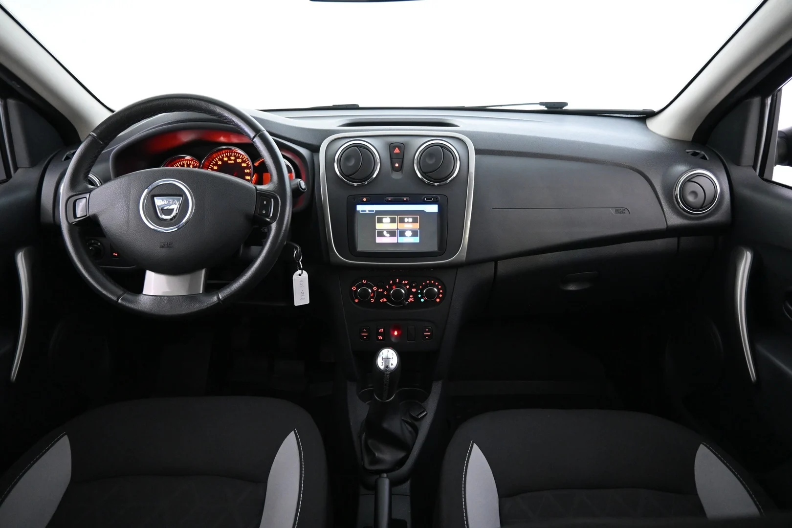 Car Image - 4uzpnQkP3BIMNKGzg7yHa0