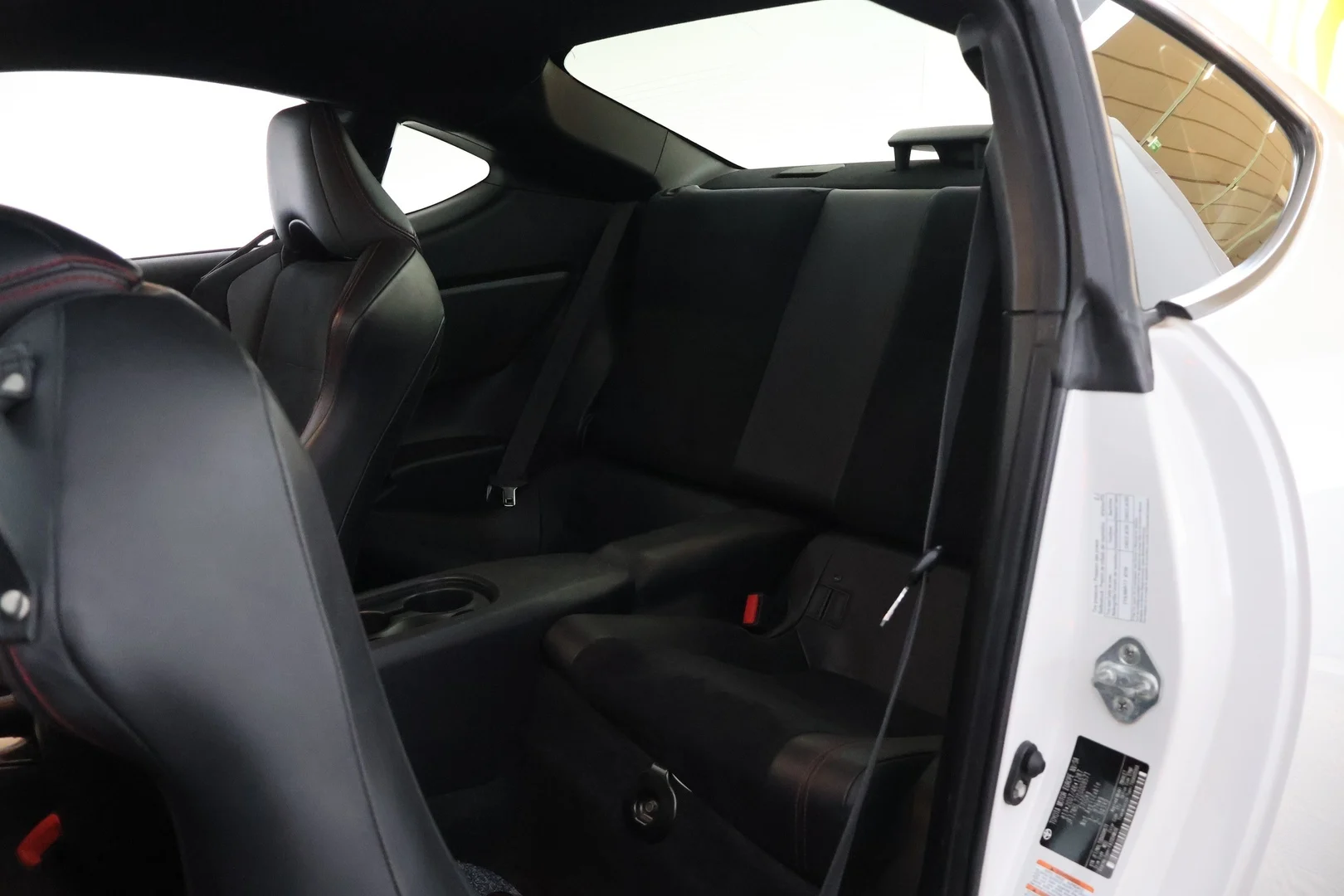 Car Image - 57uga1kz2AKhwHd8avi7Xn