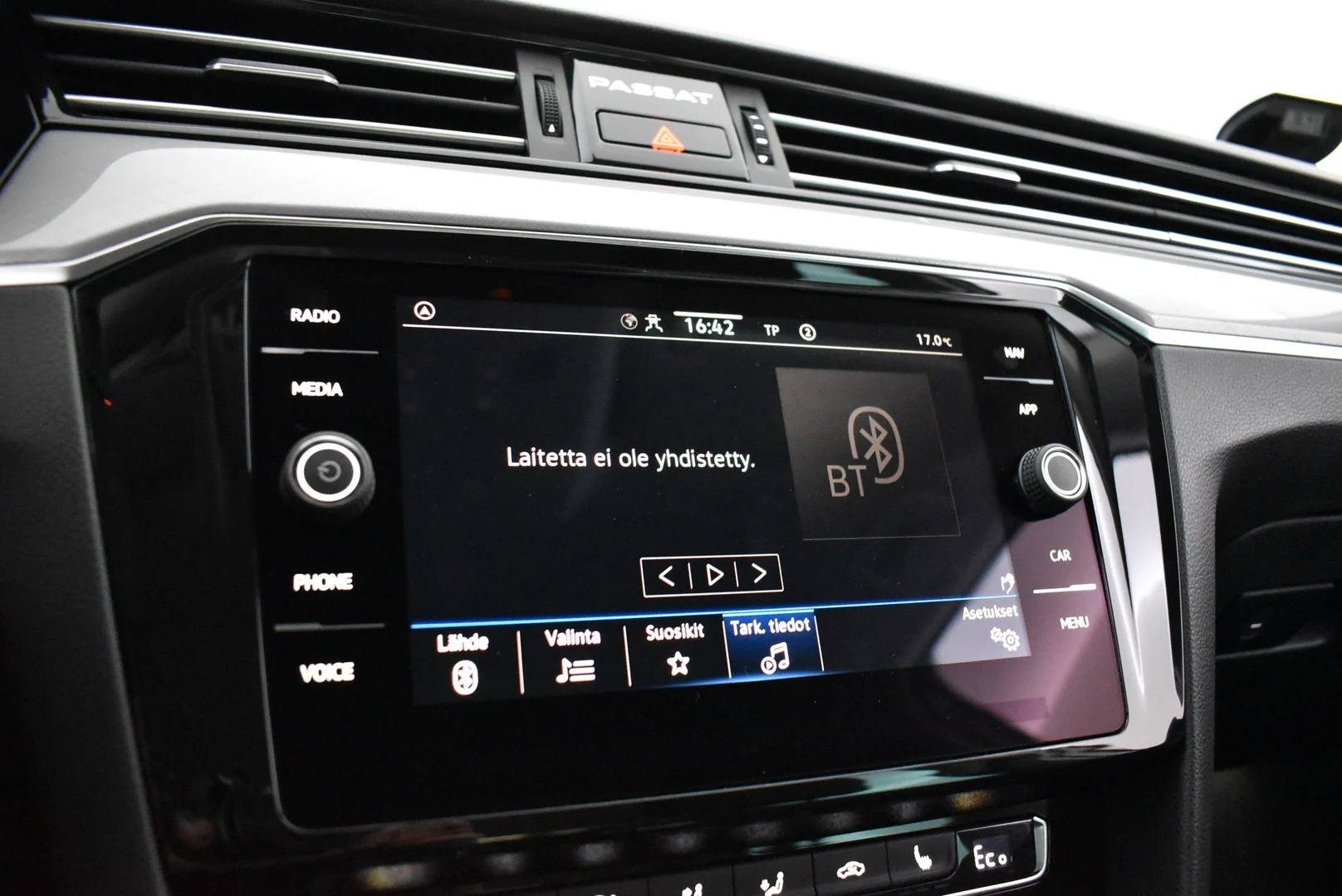 Car Image - 5nUXEul7H4xnBTfSazEEoM