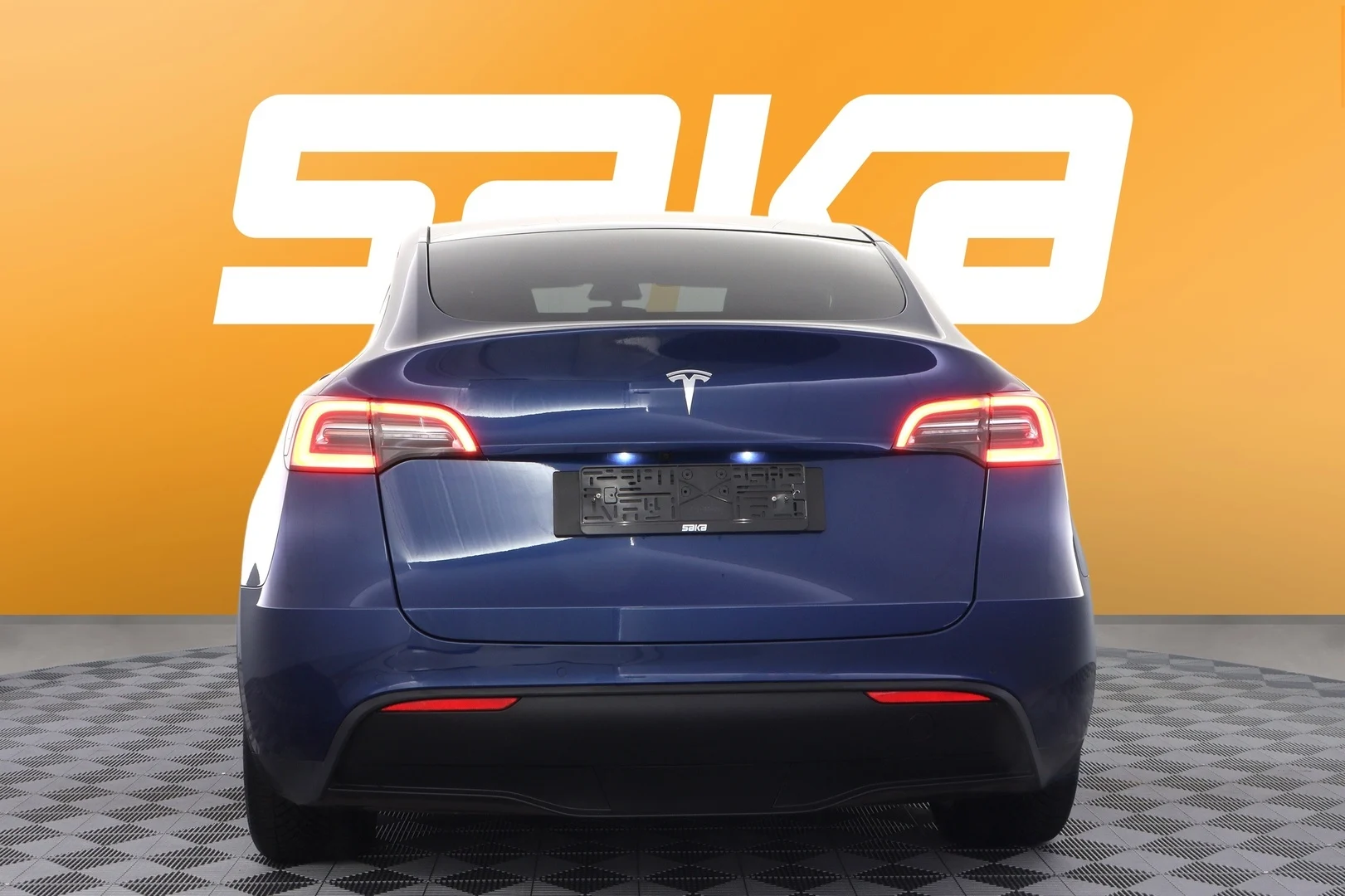 Car Image - 3nP3Fxt7IhB9b1vA1eq4Kg