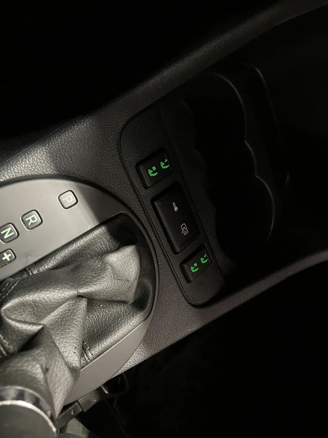 Car Image - 2oneYdaxzRE82z4yujwDCB