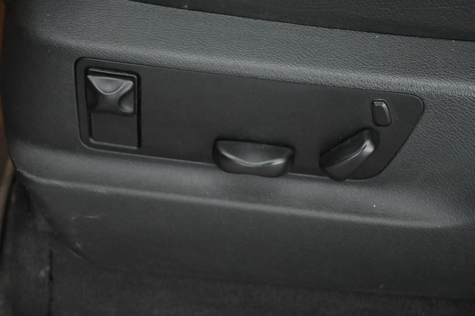Car Image - 6NiMxssdPPmN12n4Pcmq5S