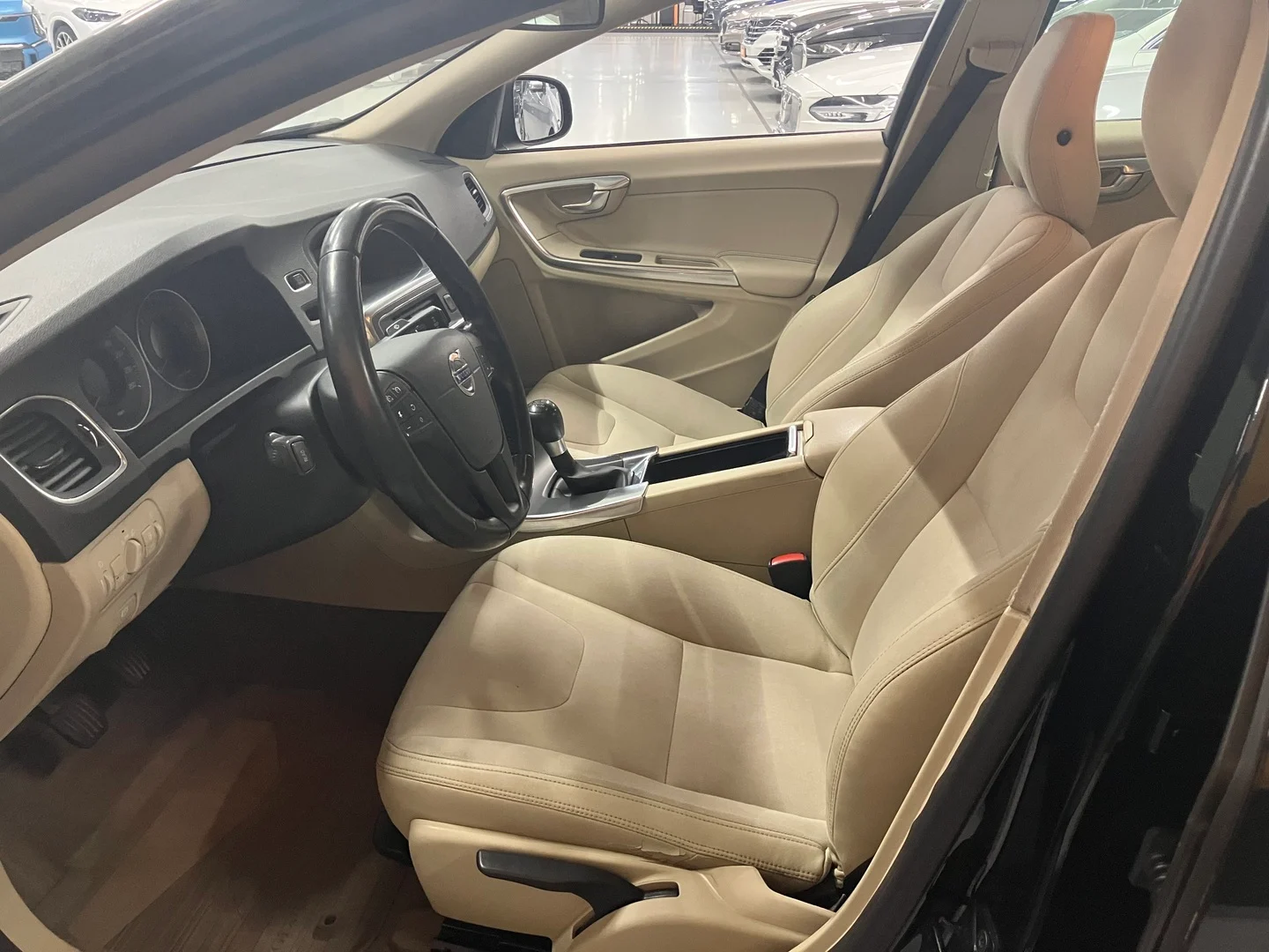 Car Image - 2PZt7PrXb5VgETwes3yGfw