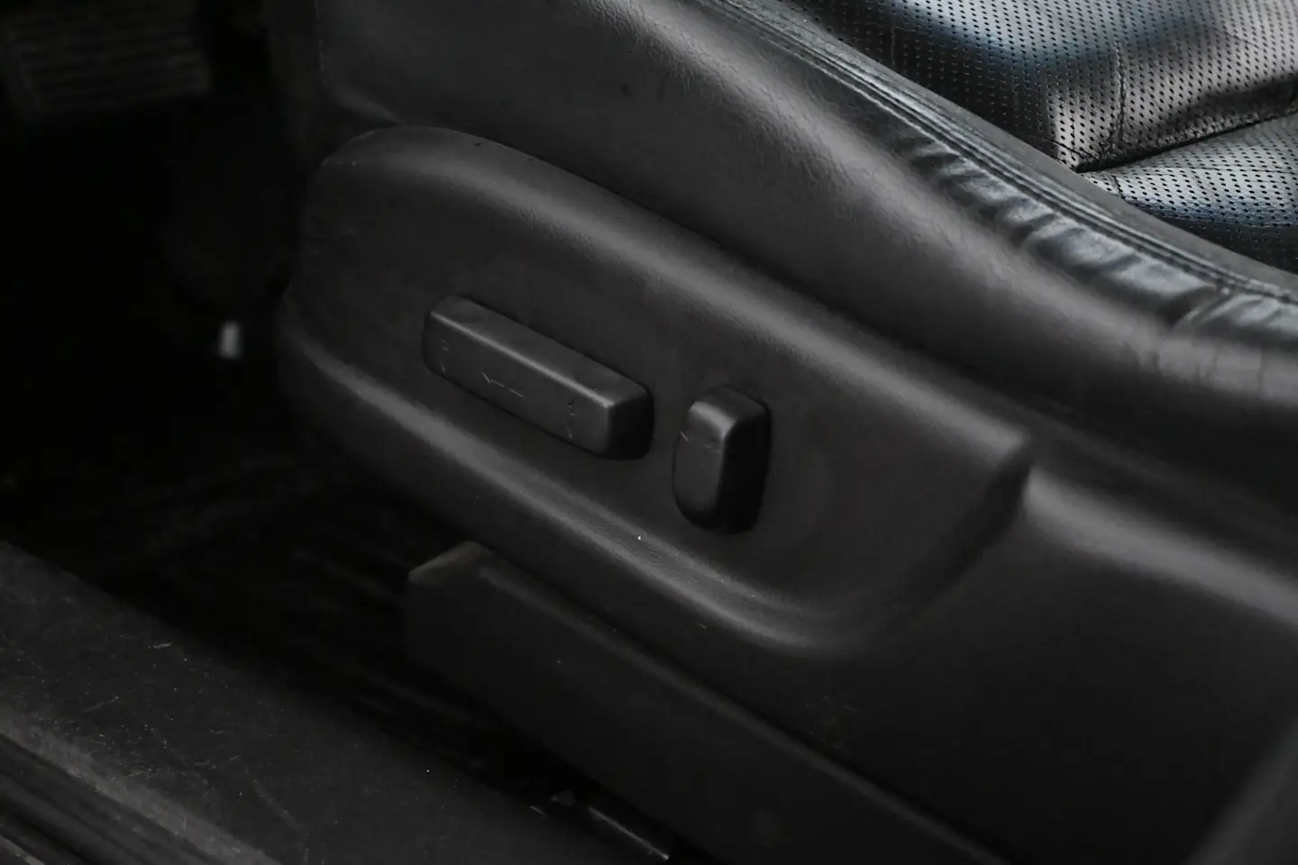 Car Image - 4k7NB2Cdi5NvYmyvvypPX8
