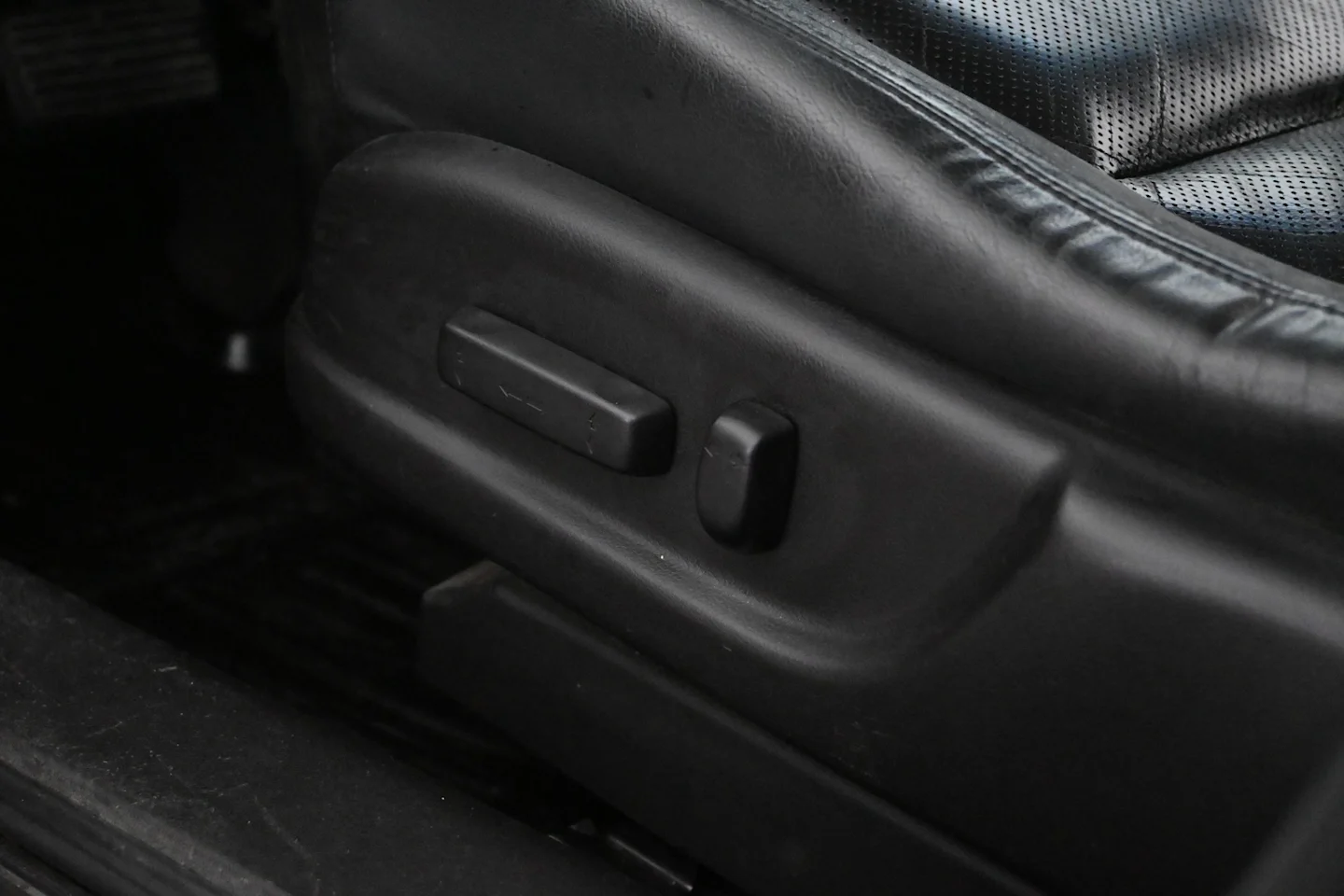 Car Image - 4k7NB2Cdi5NvYmyvvypPX8