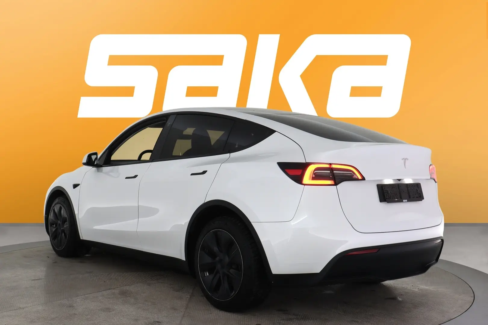 Car Image - 4U1u83Si8IaLEJppFEa7ZZ