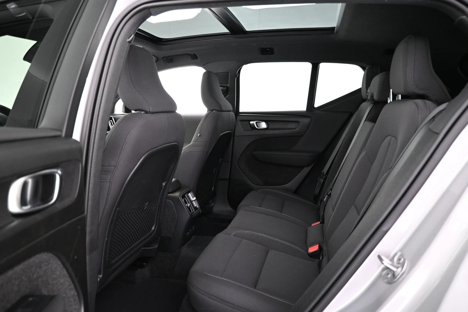 Car Image - 3oMCdGwuwGrcQQai2Fu2Kv