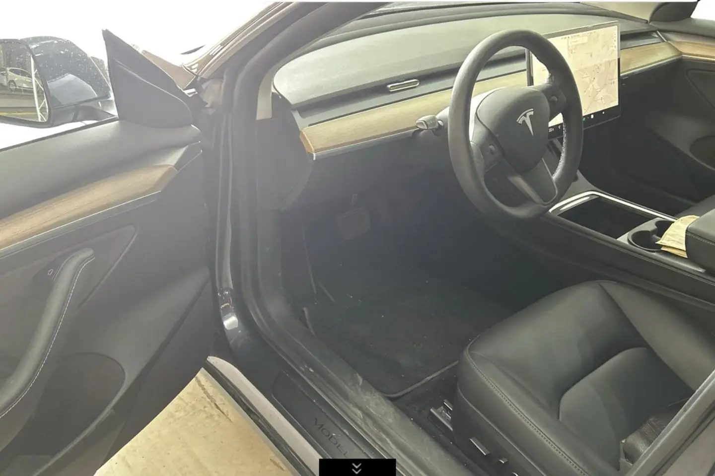 Car Image - 1wbLB1pNCDXUfGdJWfifCt