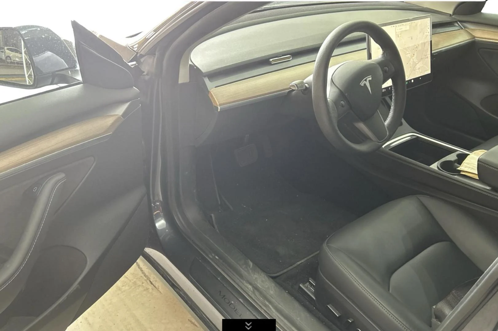 Car Image - 1wbLB1pNCDXUfGdJWfifCt