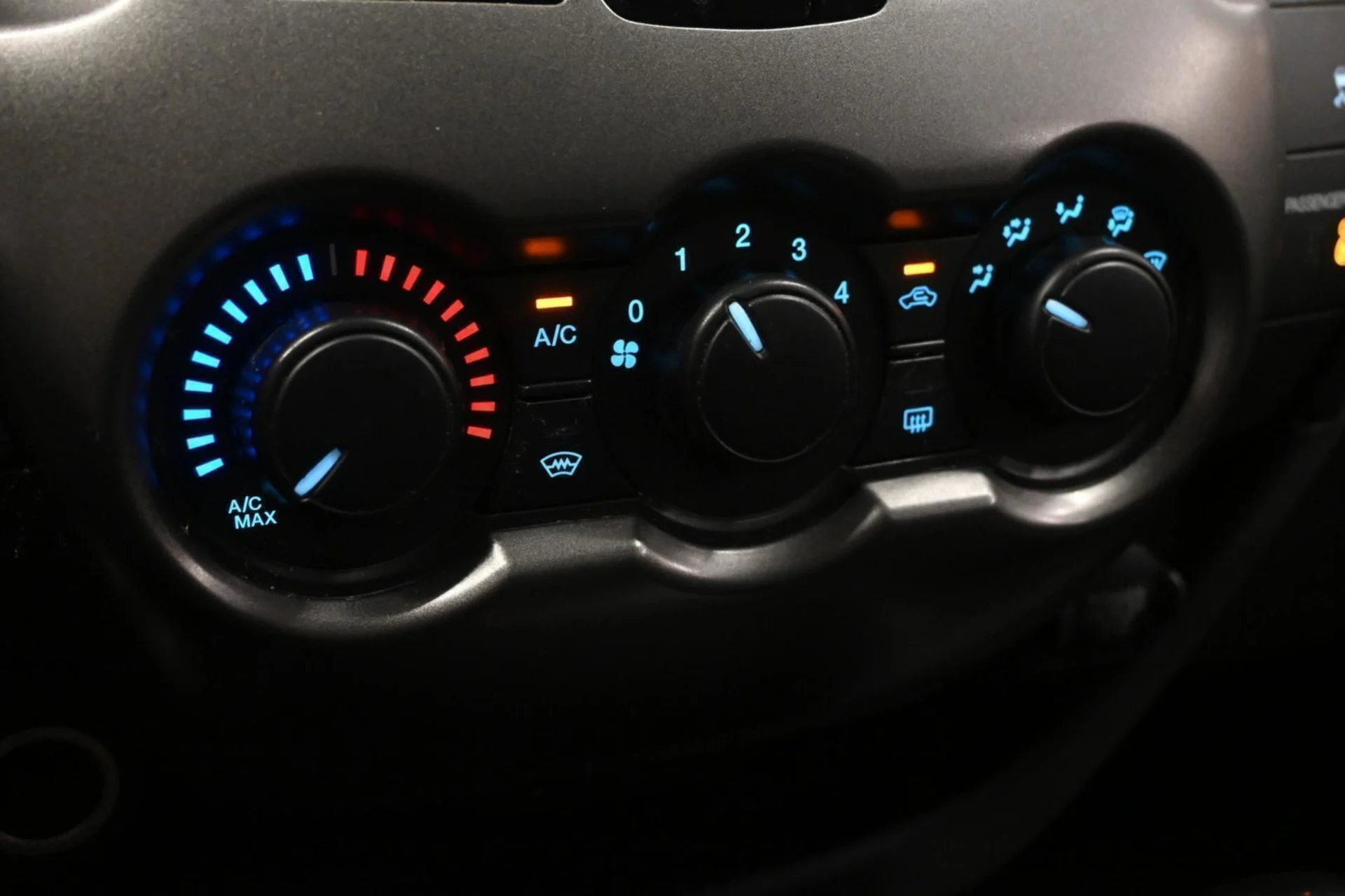 Car Image - xGJJiuBifva5QVrSH1hek