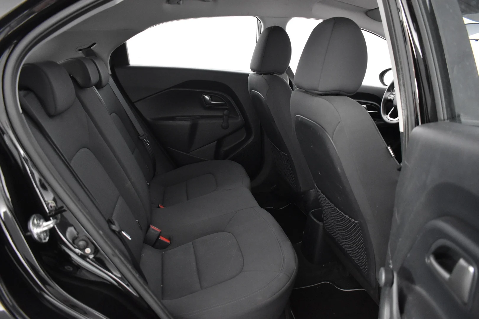 Car Image - 2jKfAKmScPBE3S6F2HcDD9