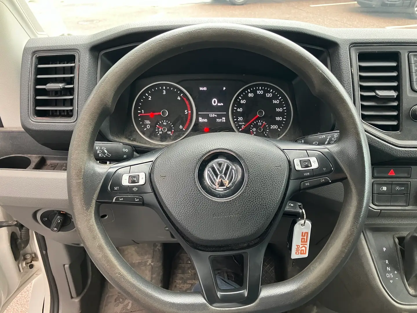 Car Image - 6TujzC3l3t2pVvOm5FiQR9