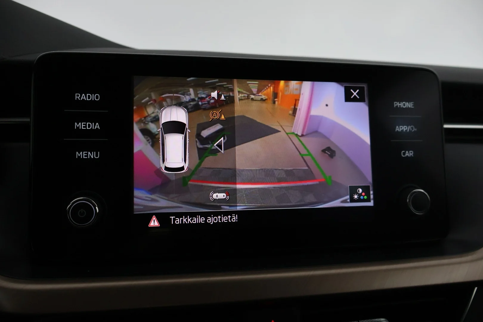 Car Image - 6mttwVXhi4mBDUwSyQsp4L