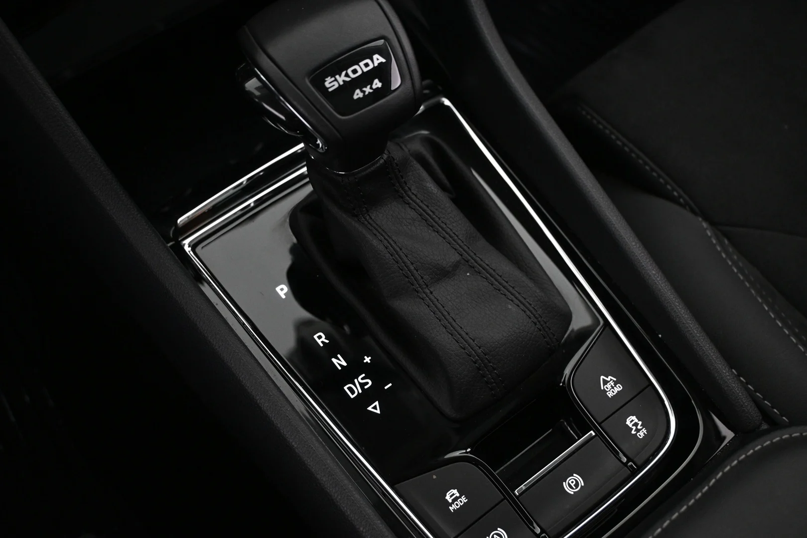 Car Image - 3LAWRwdhqbfCFBoOXEwq5b