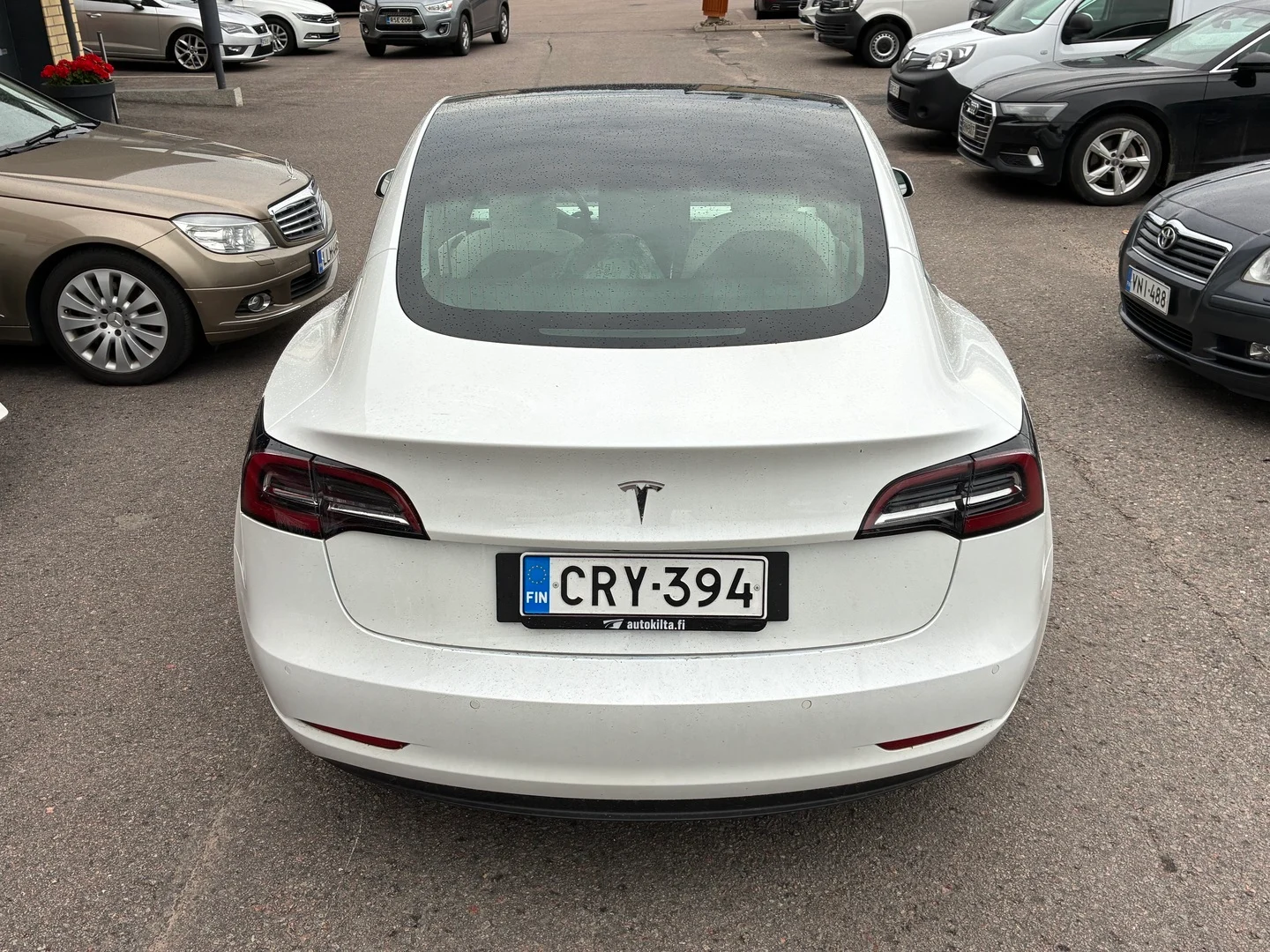 Car Image - 1iBvPuhGi5UwreAmhb2NH9