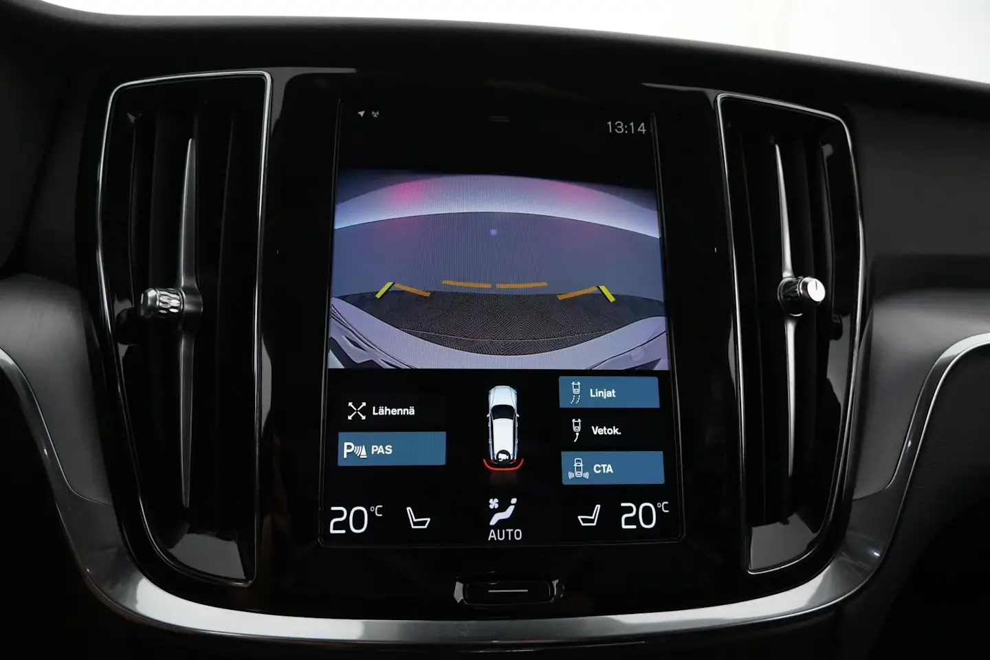 Car Image - uDDOUX4sCfxrj5MZD8XOL