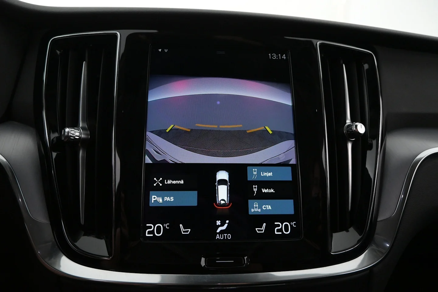Car Image - uDDOUX4sCfxrj5MZD8XOL