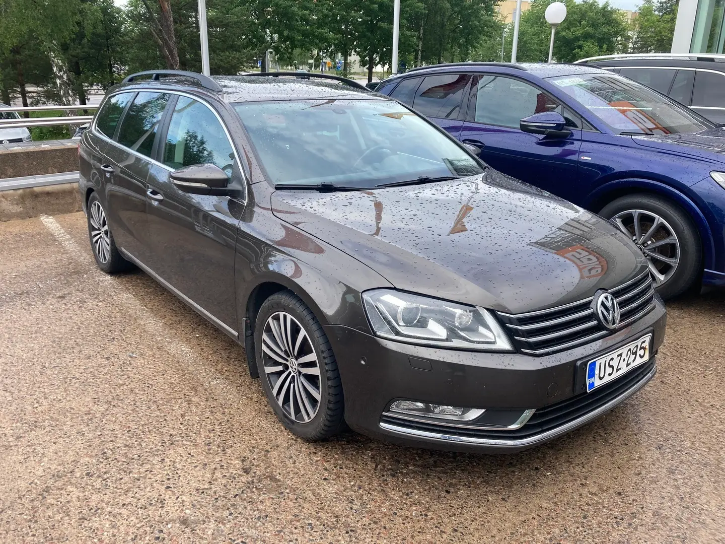 Car Image - 2Nn6Iu4PVUOXftUpdvL6DN