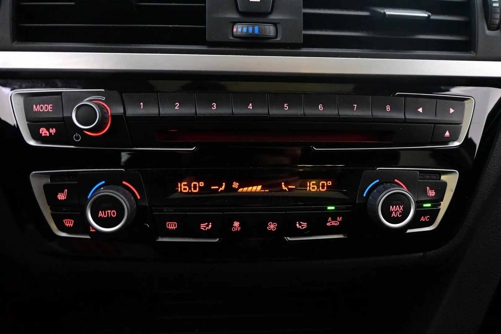 Car Image - 4gfc3MnPxVkn9J6KzkxjTa