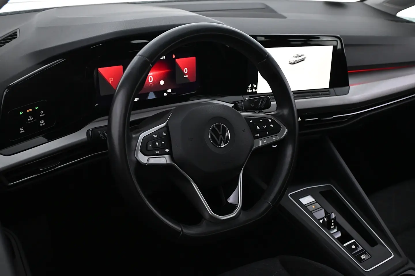 Car Image - 664UHQ4V7l3HPxwfVvtZOW