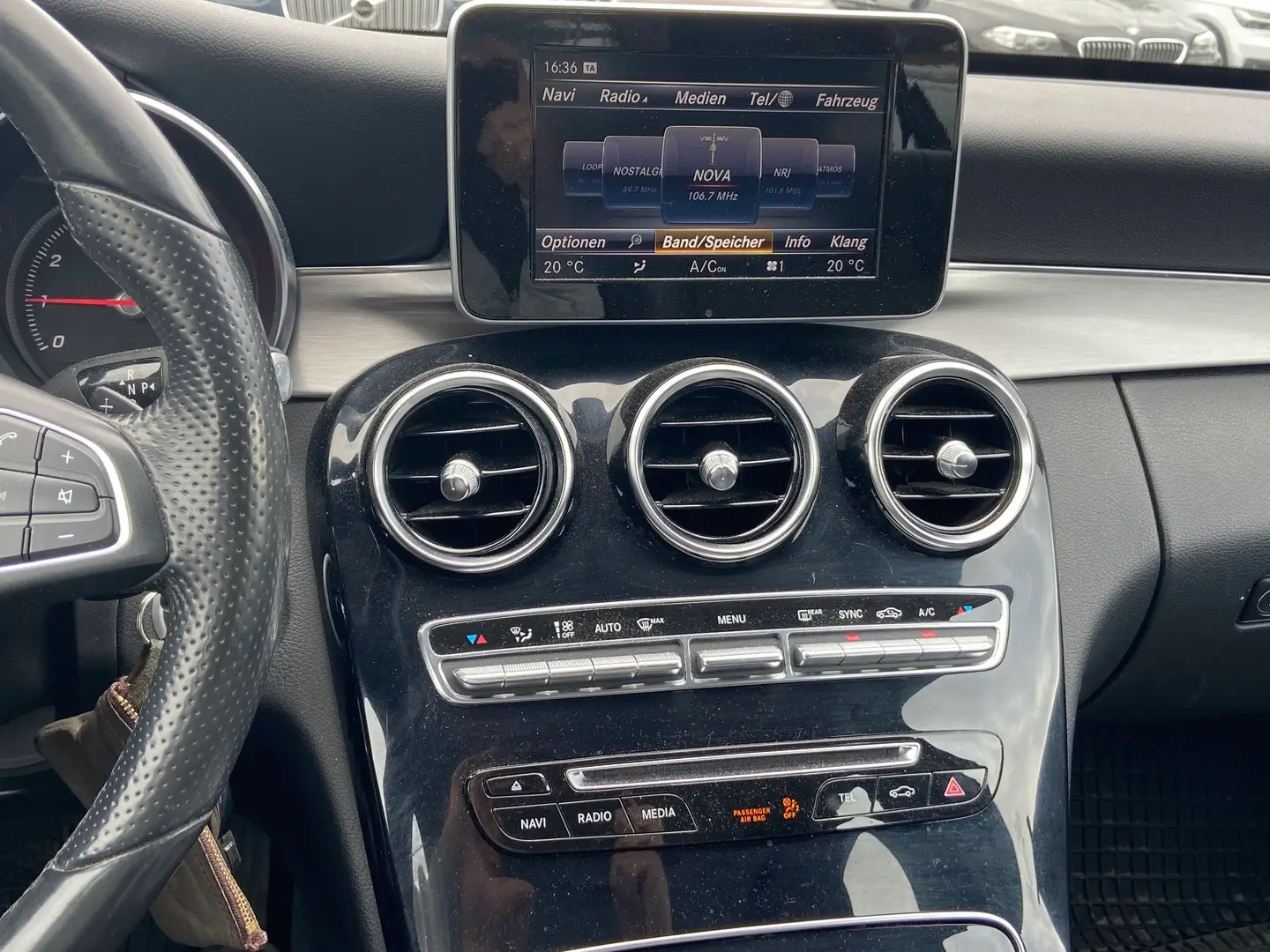 Car Image - 3ajL1EtlXt9PUfuD0Lluea