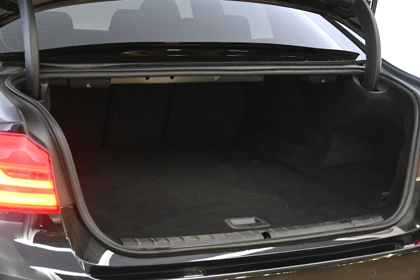 Car Image - 6fJmAJqmklSjMDqw4dto6f