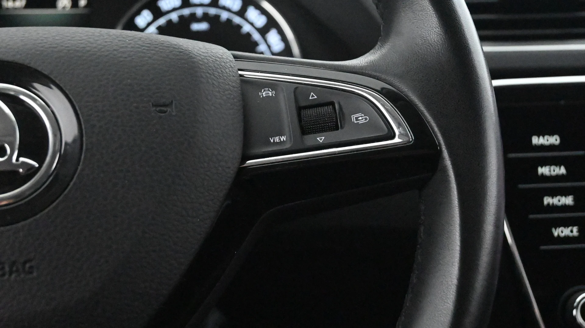 Car Image - 1fA5tytMuTurhSvnXy7ndU