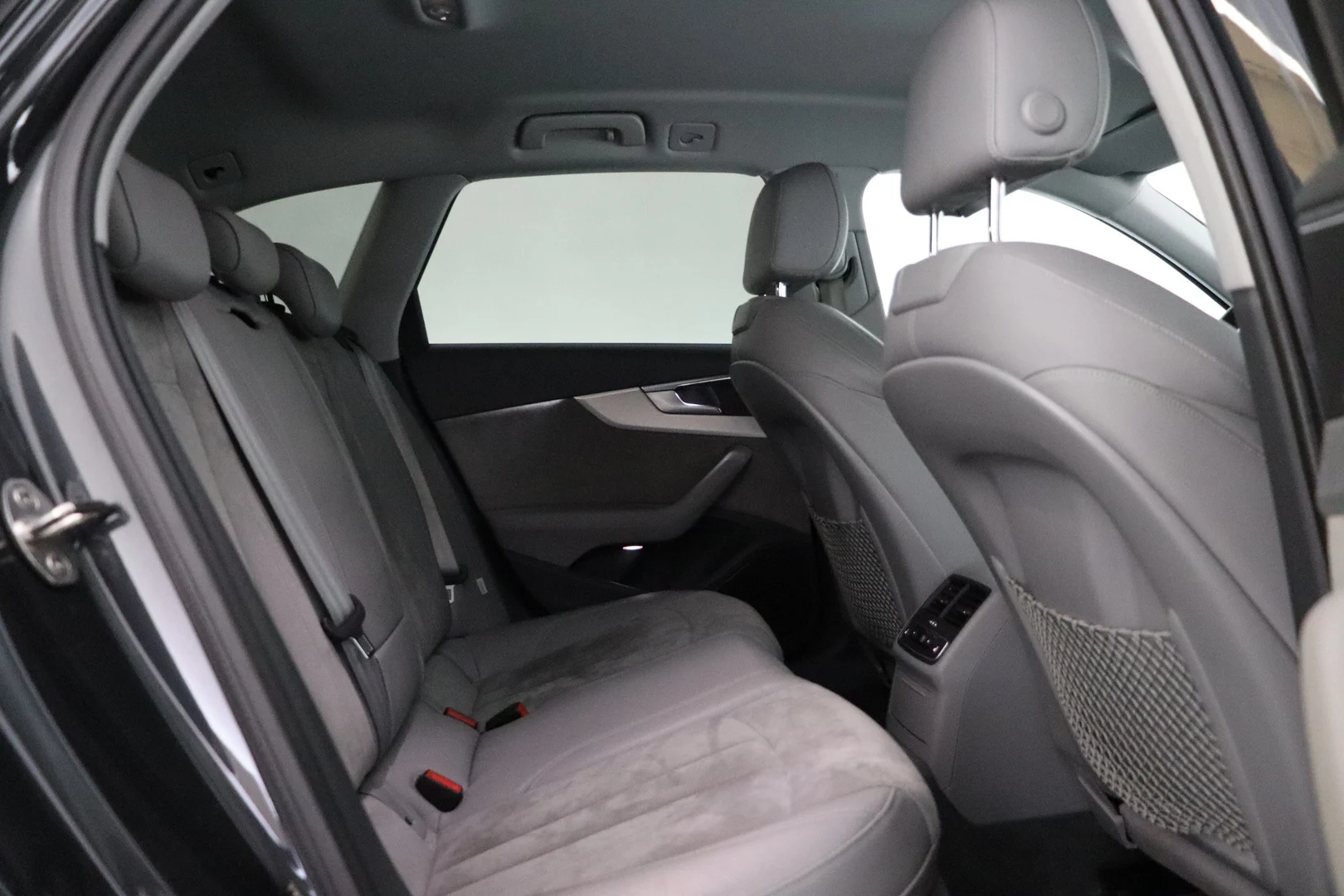 Car Image - 691onknSg7B0gDQXsdWnS4