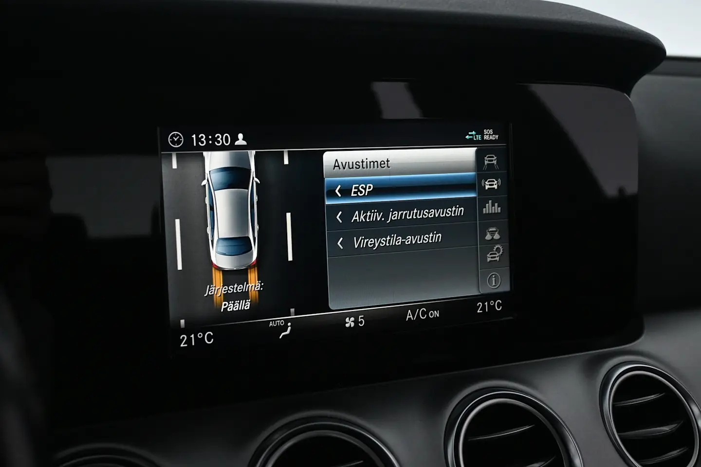 Car Image - 6S7HdpMqQaBxi0x1N3ZODT