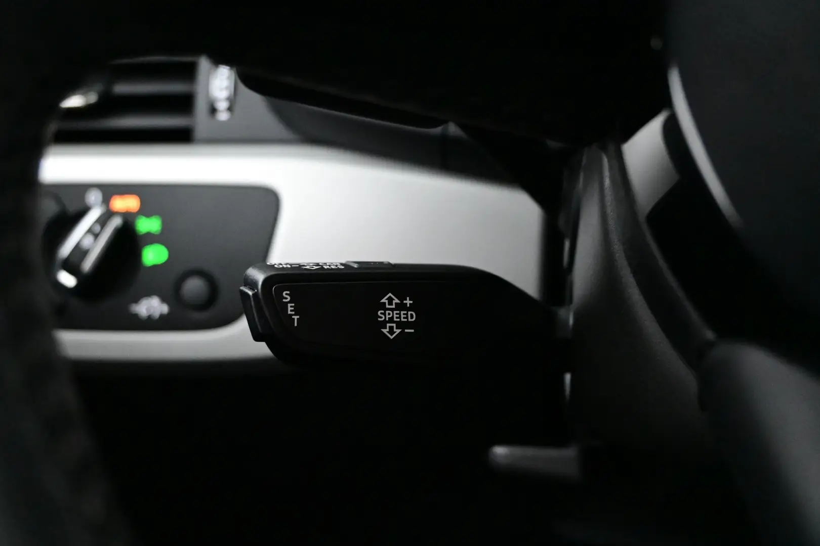 Car Image - 1SjSkxp3UvQPPOVk6nN1gv