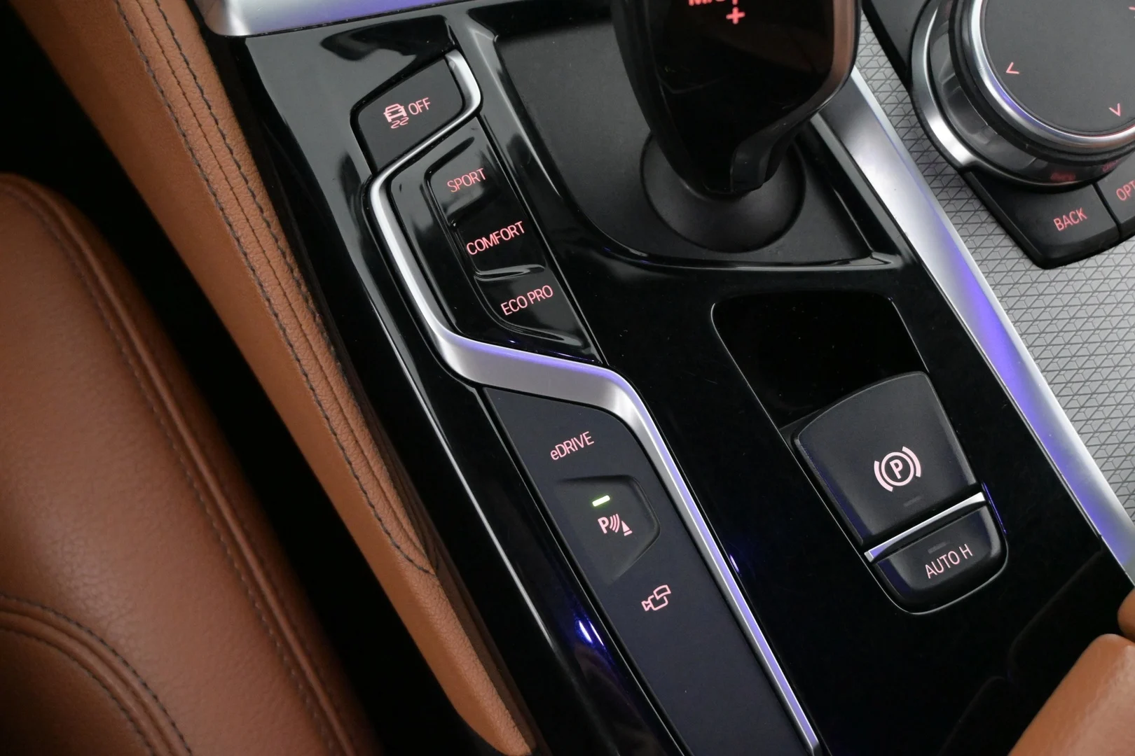 Car Image - 1MjyJacvBqKBH1xaTNF4SY