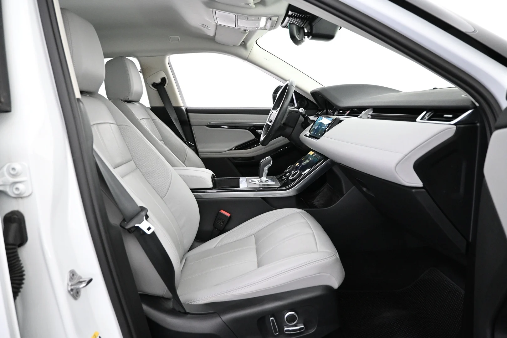 Car Image - 68WqoO4qMJYq60oUfHFUJC