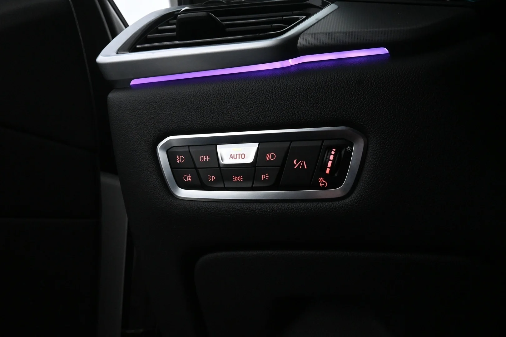 Car Image - Sv62XHijIJm7wCdT6iU6F