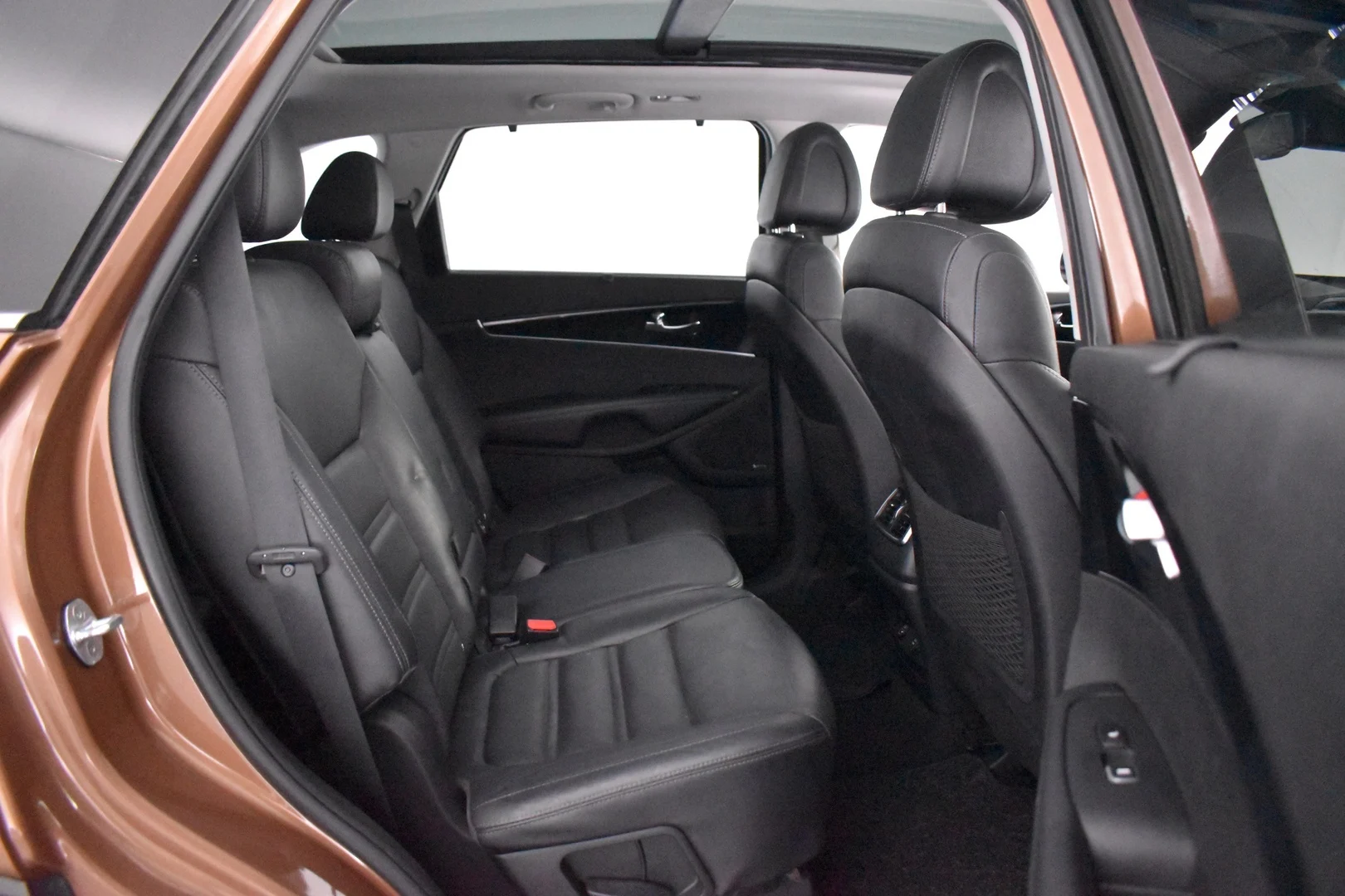 Car Image - Gvs1S1CtvCkX3dCba9ZgV