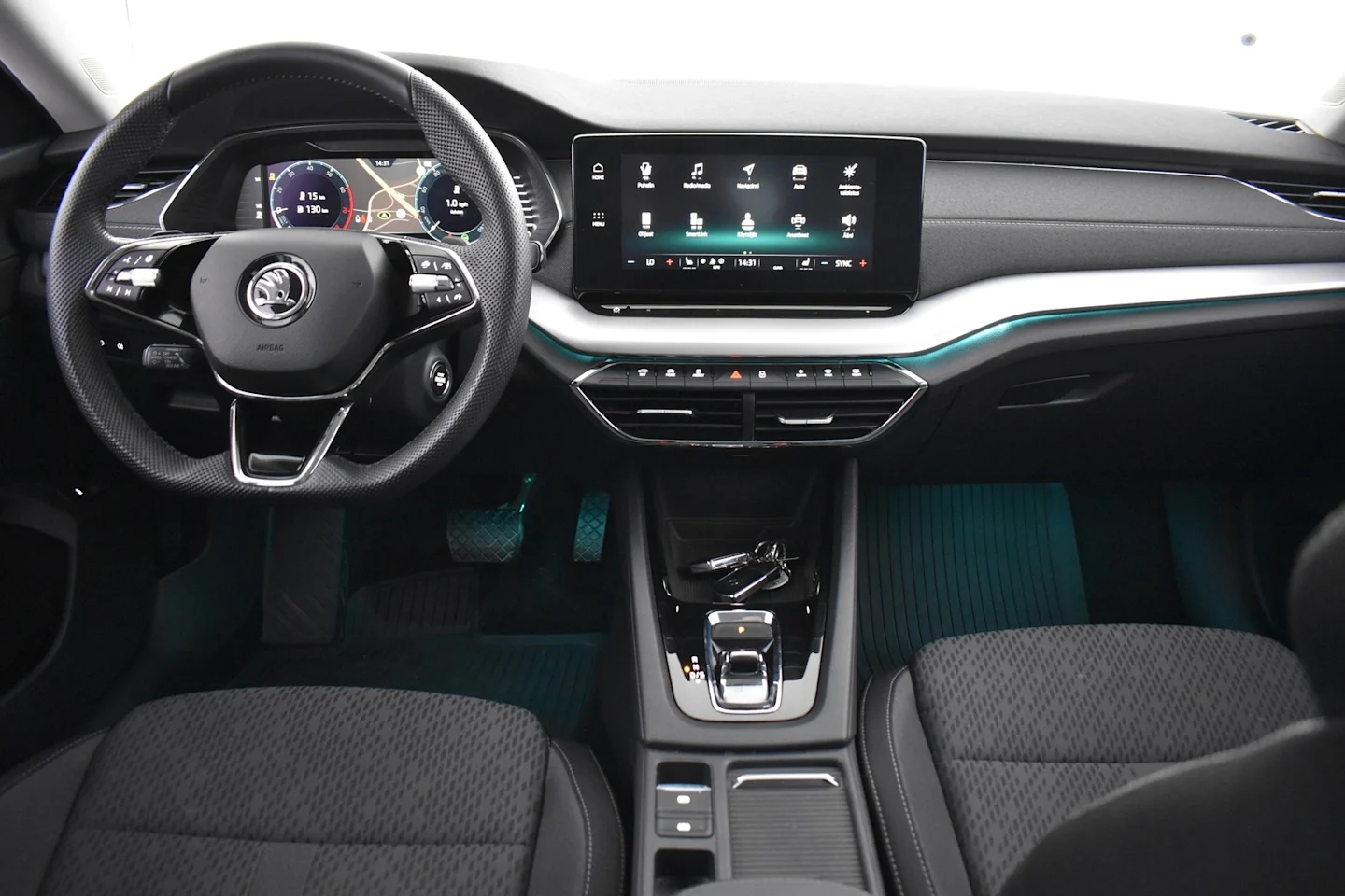 Car Image - 4Sikv2miem6Oo8Luqw4hWn